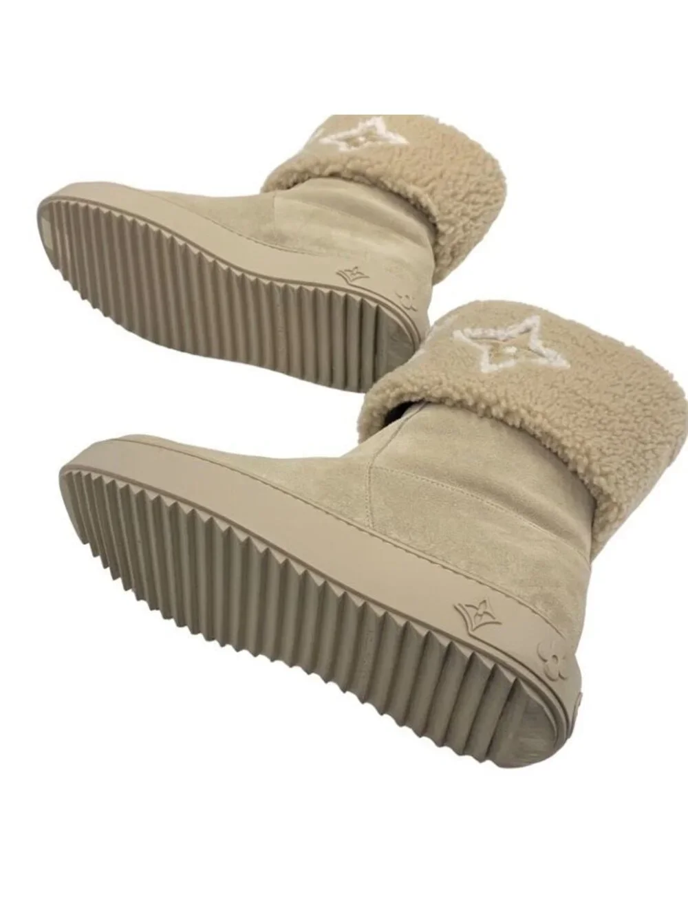 Louis Vuitton Snowdrop Line Monogram Boots Short Mouton Folded - Picture 6 of 10